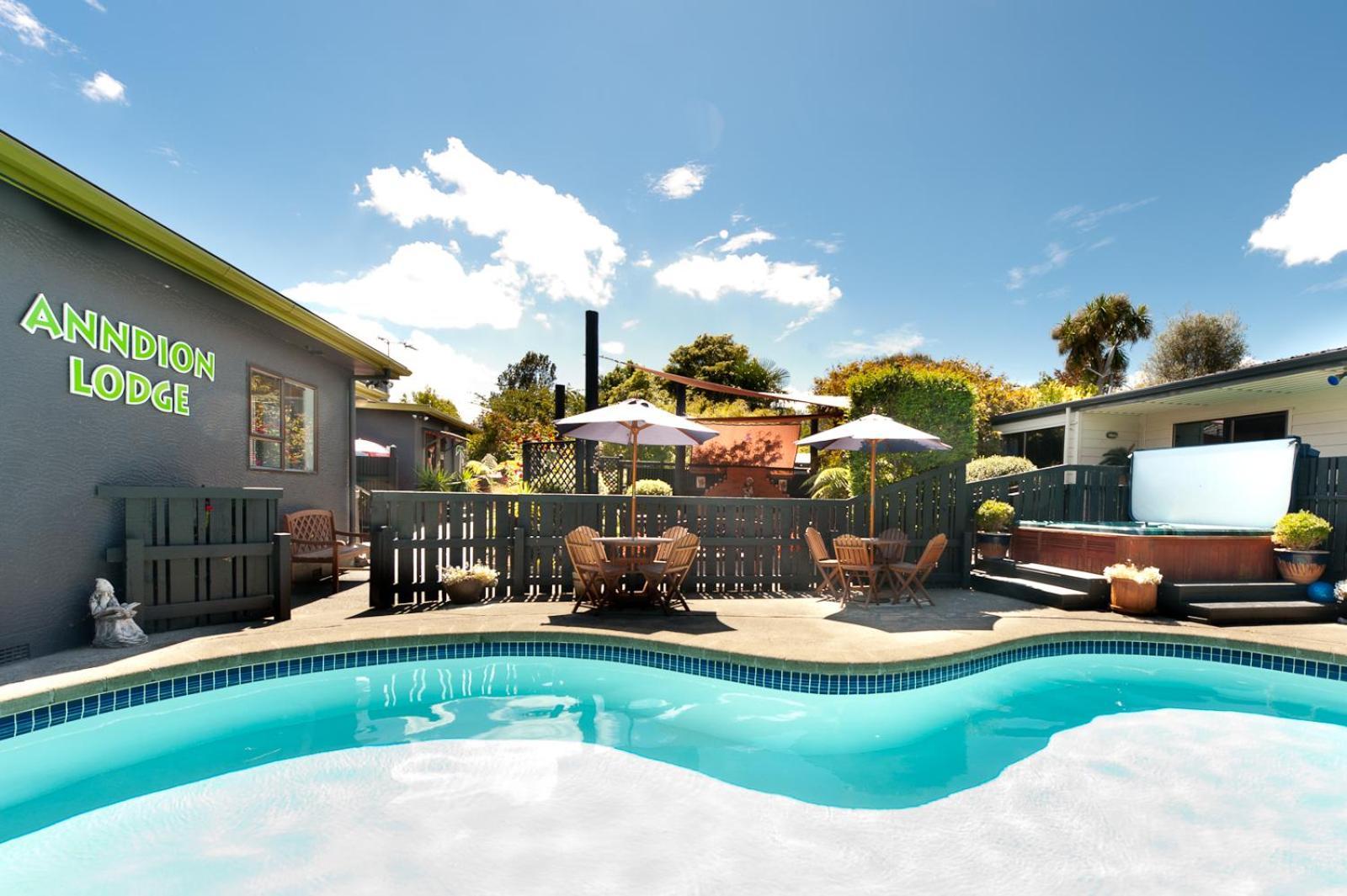 וונגאנואי Anndion Lodge Motel & Conference Centre מראה חיצוני תמונה